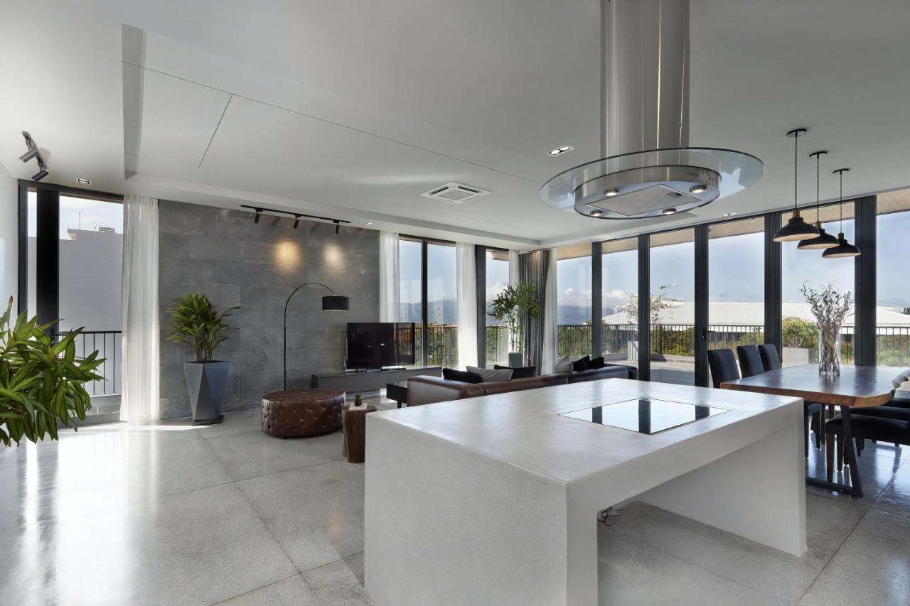 The Sense Apartment - Modern, Near My An Beach Da Nang Exterior photo