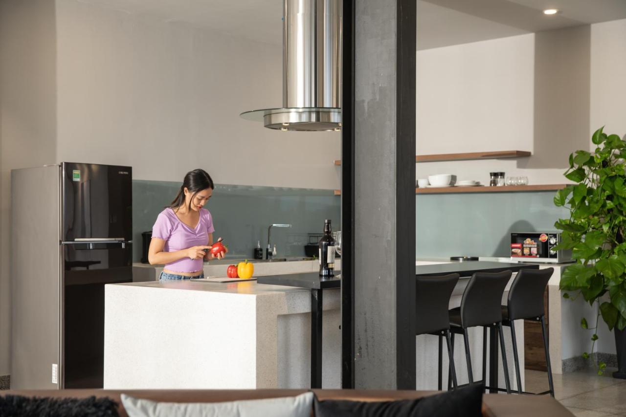 The Sense Apartment - Modern, Near My An Beach Da Nang Exterior photo
